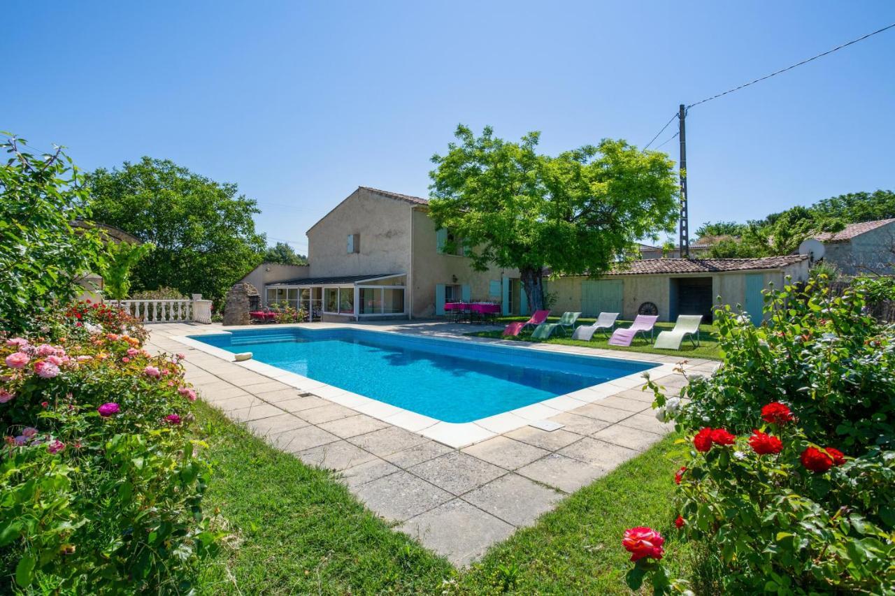 Villa Charmante A La Tour-D'Aigues Avec Piscine Privee المظهر الخارجي الصورة